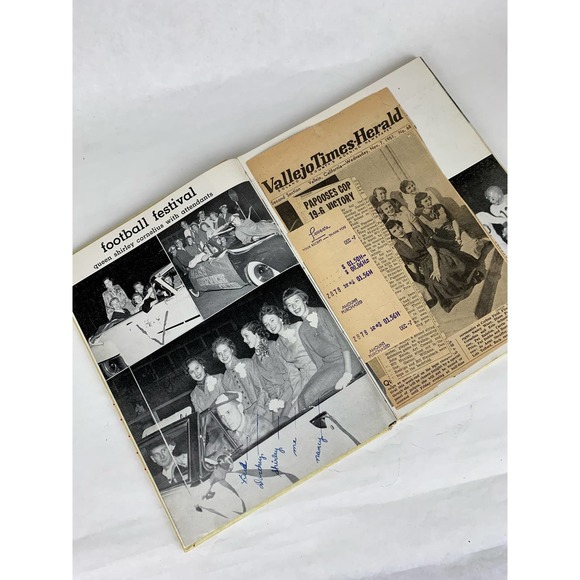 Vintage 1952 The Arrow Vallejo California College Yearbook - Picture 10 of 11